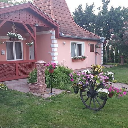 Villa Sunset Palic Luaran gambar