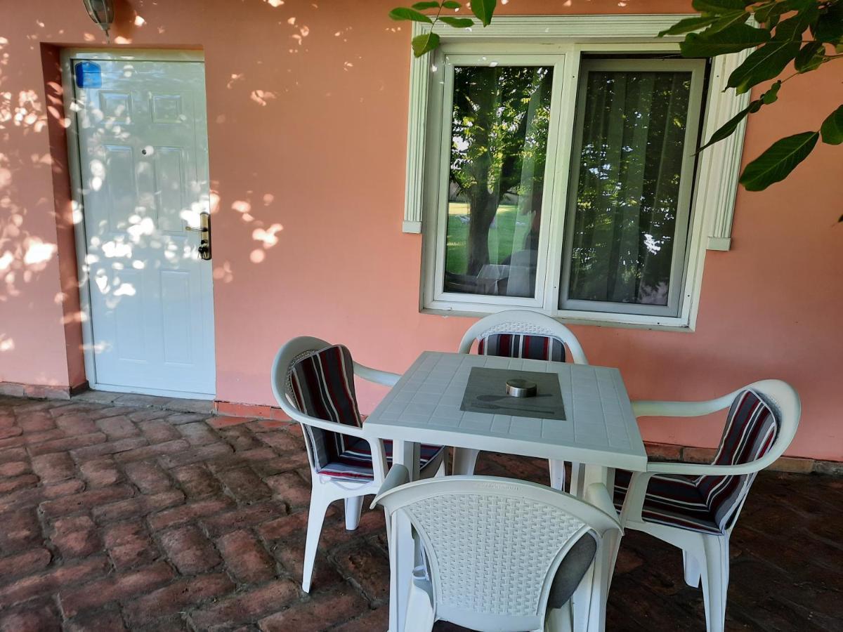 Villa Sunset Palic Luaran gambar