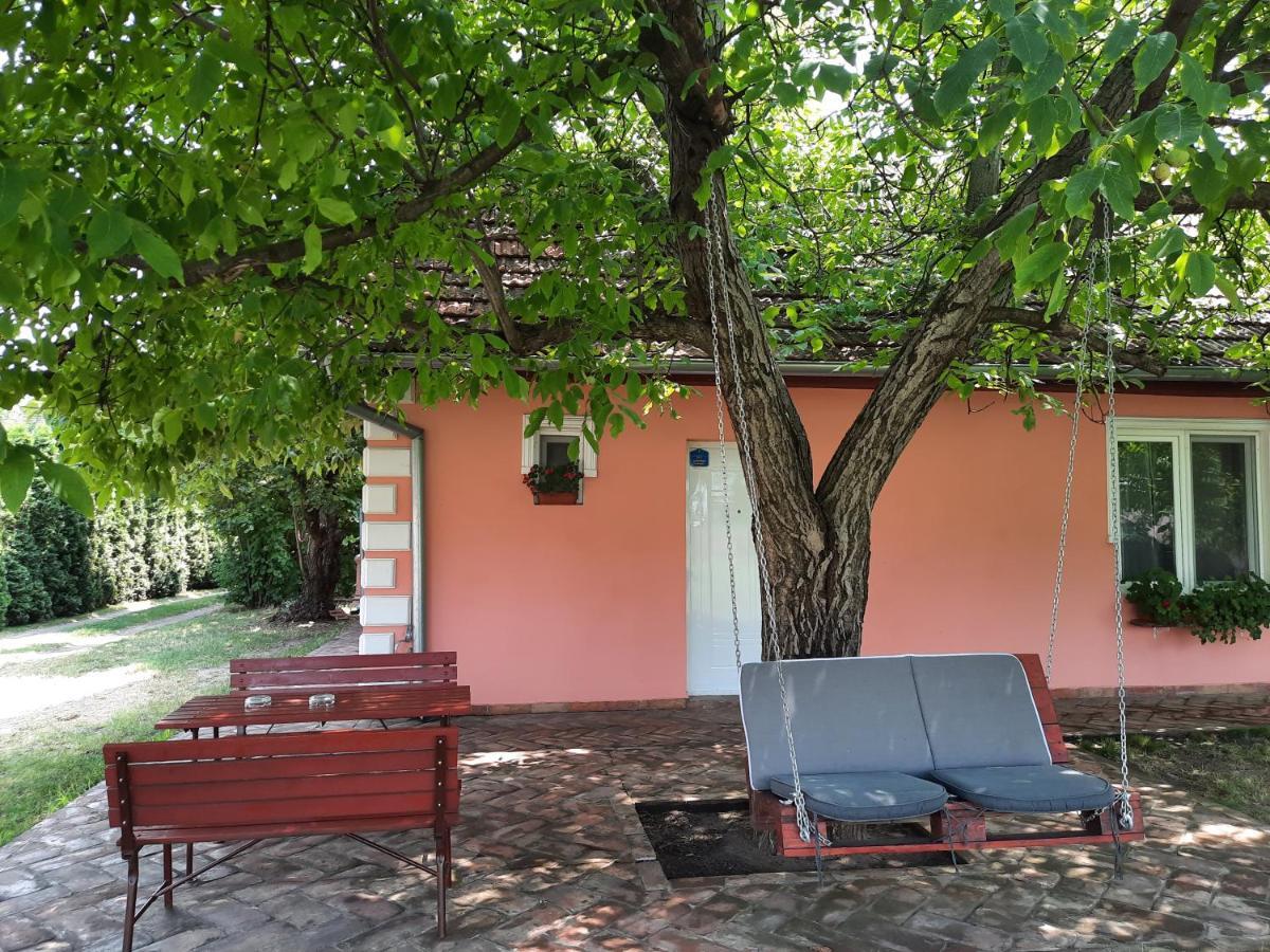 Villa Sunset Palic Luaran gambar