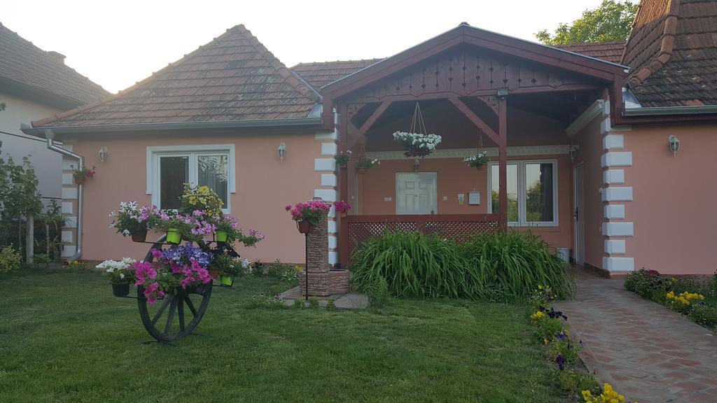 Villa Sunset Palic Luaran gambar